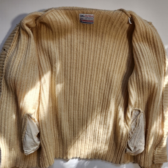 Vintage Knit Cardigan - Picture 3 of 8